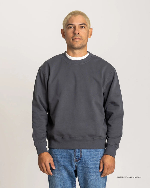 Crewneck Sweatshirt for Short Men Iron Front