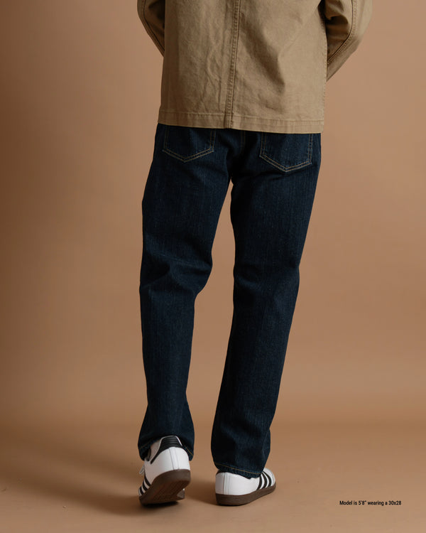 Relaxed Straight Jeans