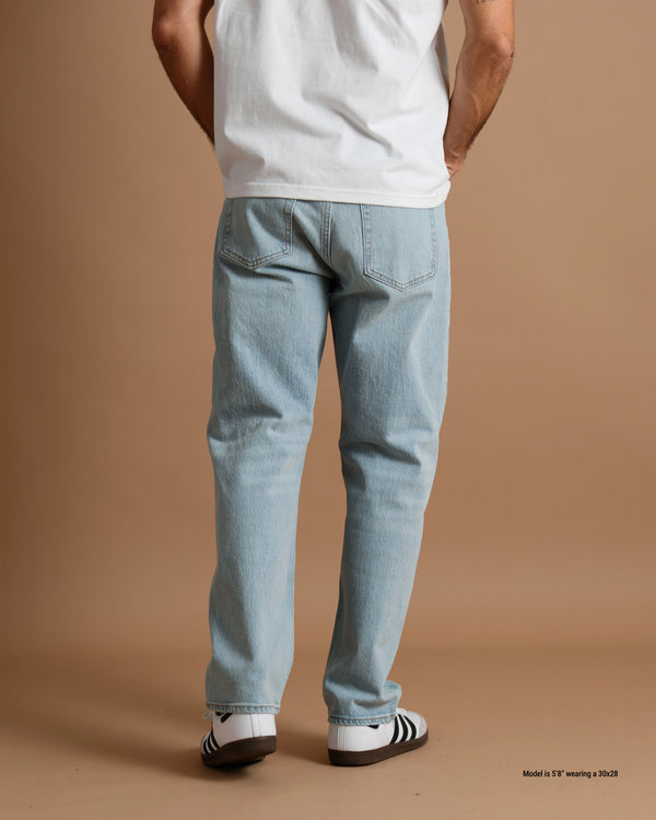 Relaxed Straight Jeans