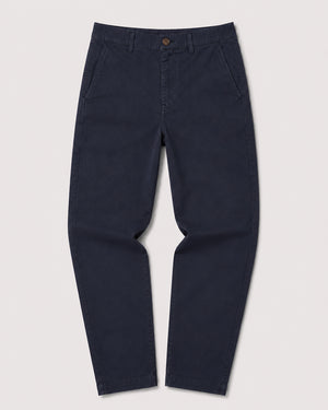 Slim chino for shorter man in charcoal