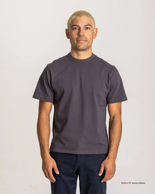 dark grey t-shirt for short men front